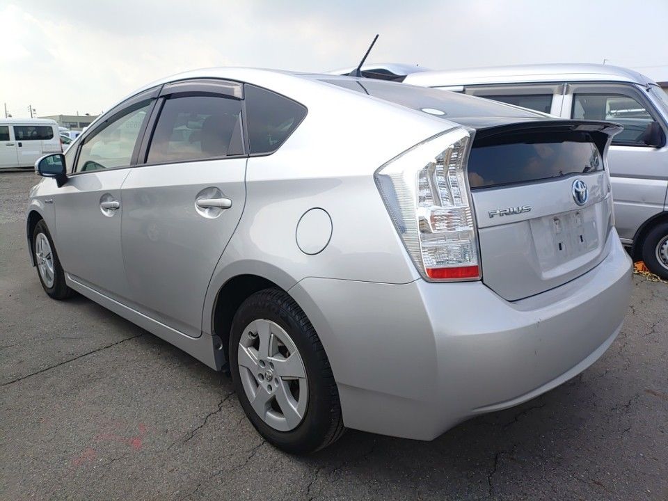 2011 Toyota Prius auction photo 6
