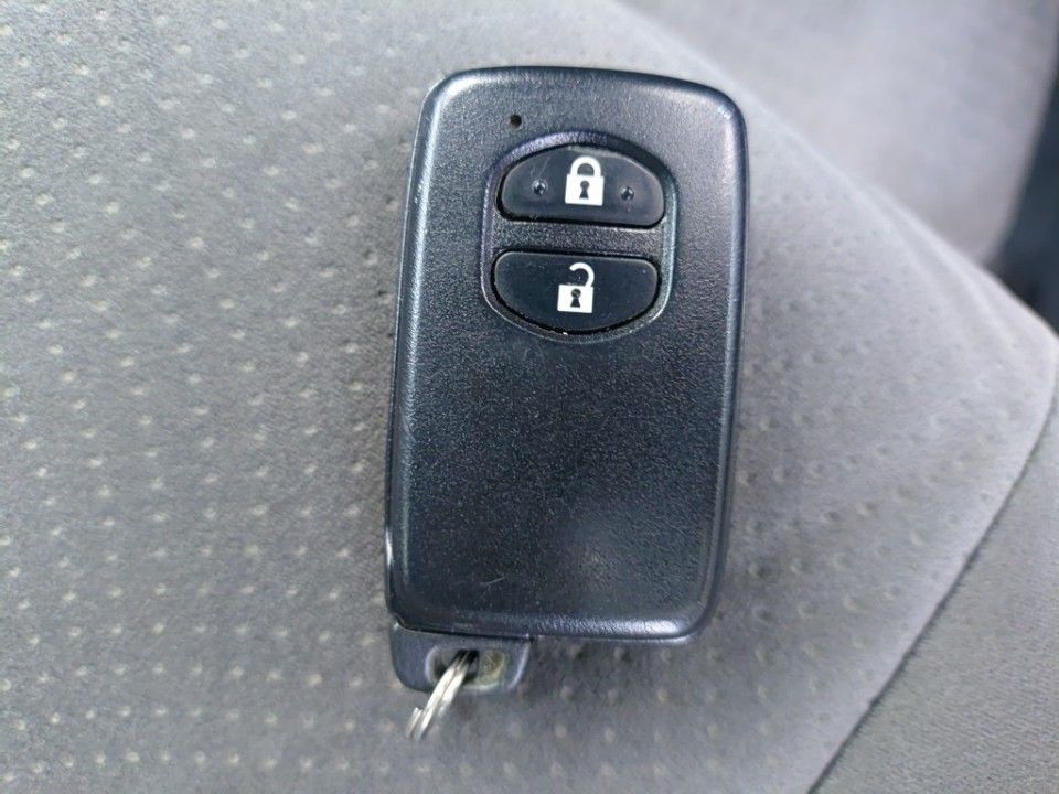 2011 Toyota Prius auction photo 15