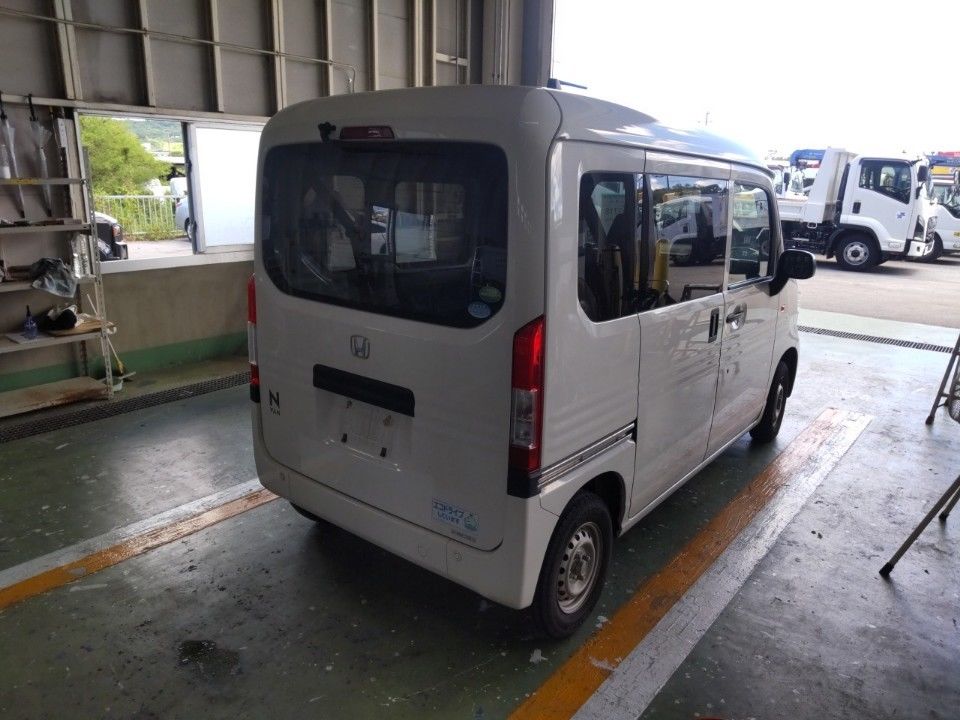 2019 Honda N-VAN auction photo 2