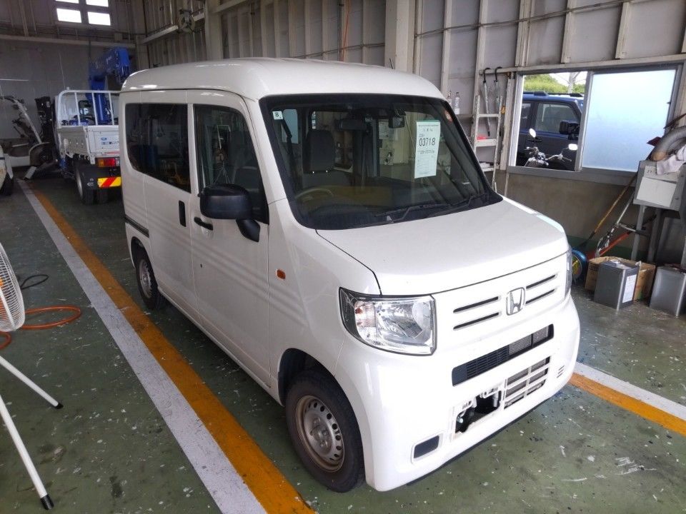 2019 Honda N-VAN auction photo 4