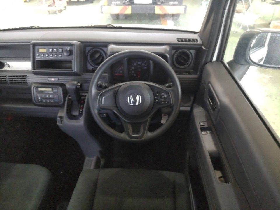 2019 Honda N-VAN auction photo 3