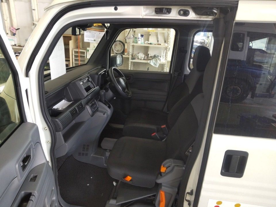 2019 Honda N-VAN auction photo 16