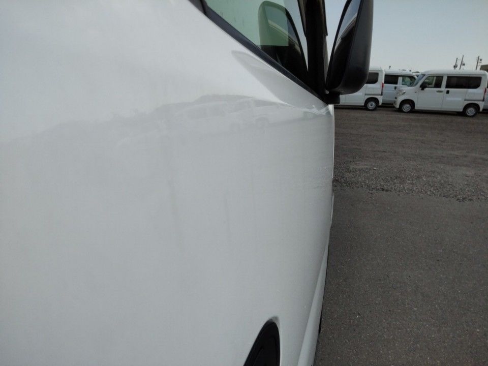 2014 Nissan NV350 Caravan auction photo 22