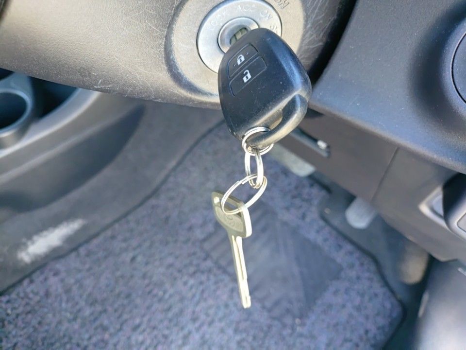 2015 Toyota Aqua auction photo 15