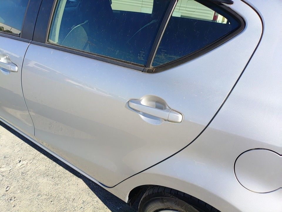 2015 Toyota Aqua auction photo 28