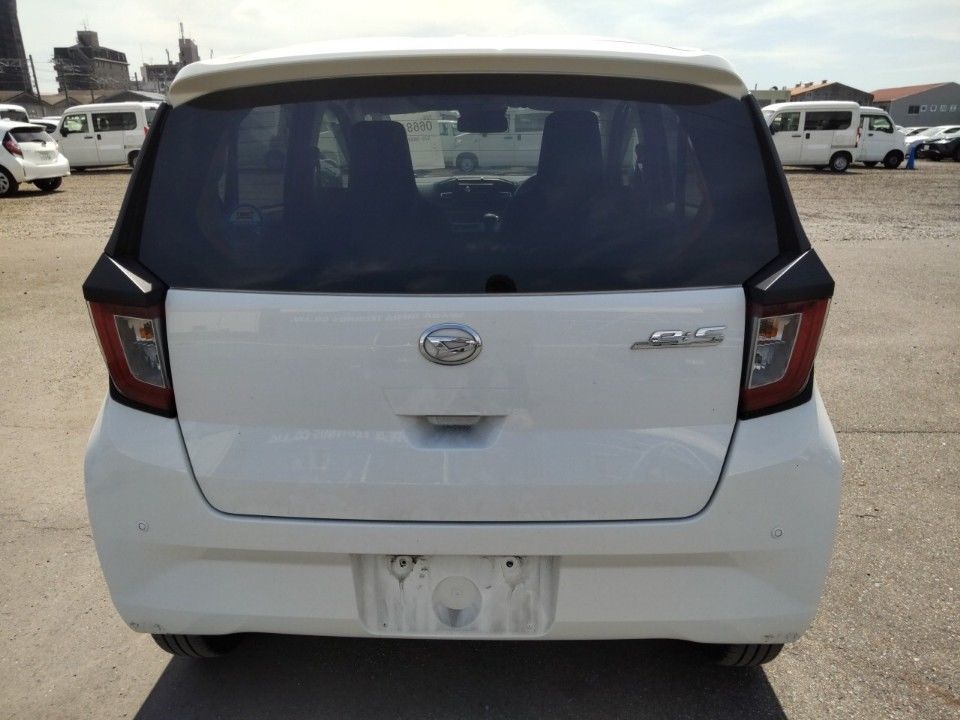 2021 Daihatsu Mira e:S auction photo 5