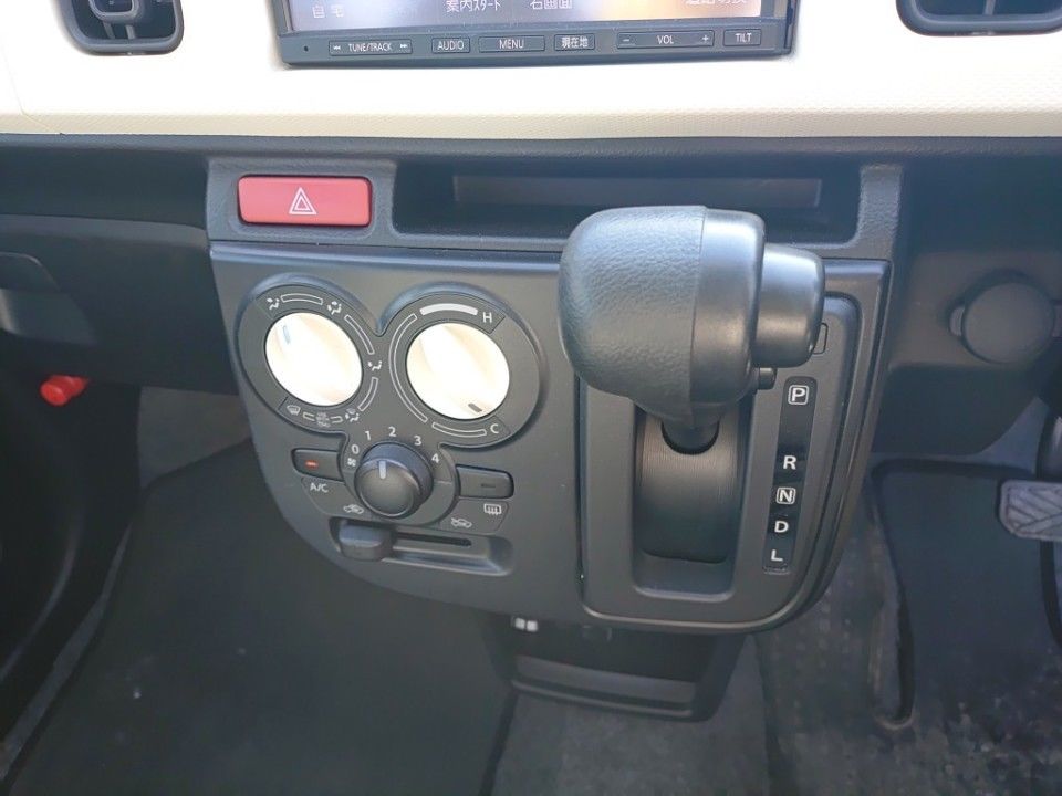 2016 Suzuki Alto auction photo 12