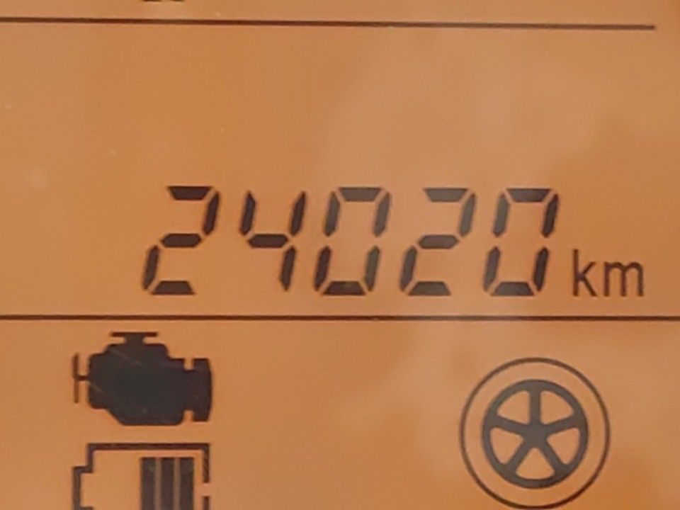 2016 Suzuki Alto auction photo 10