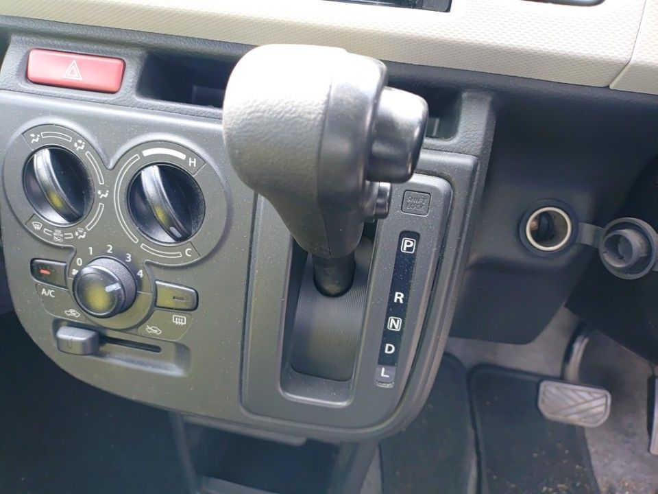 2021 Suzuki Alto auction photo 12