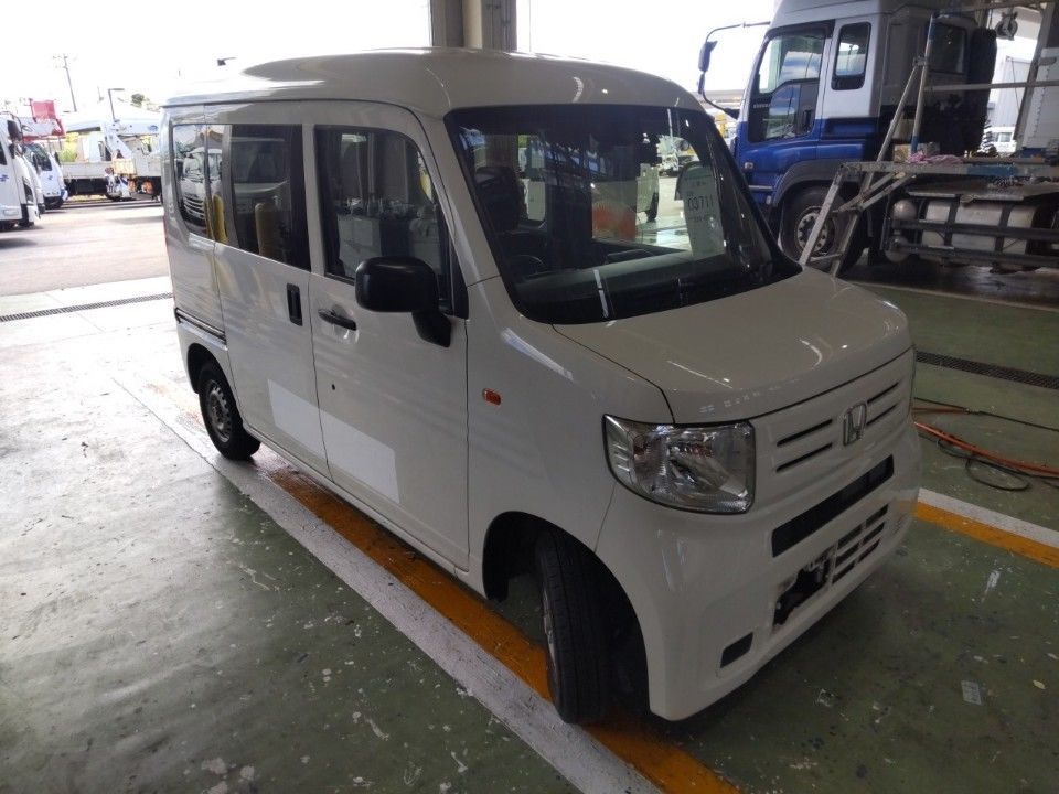 2019 Honda N-VAN auction photo 4