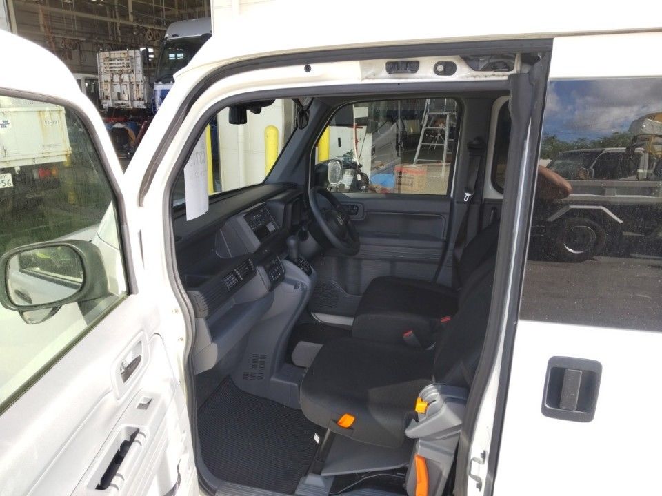 2019 Honda N-VAN auction photo 16