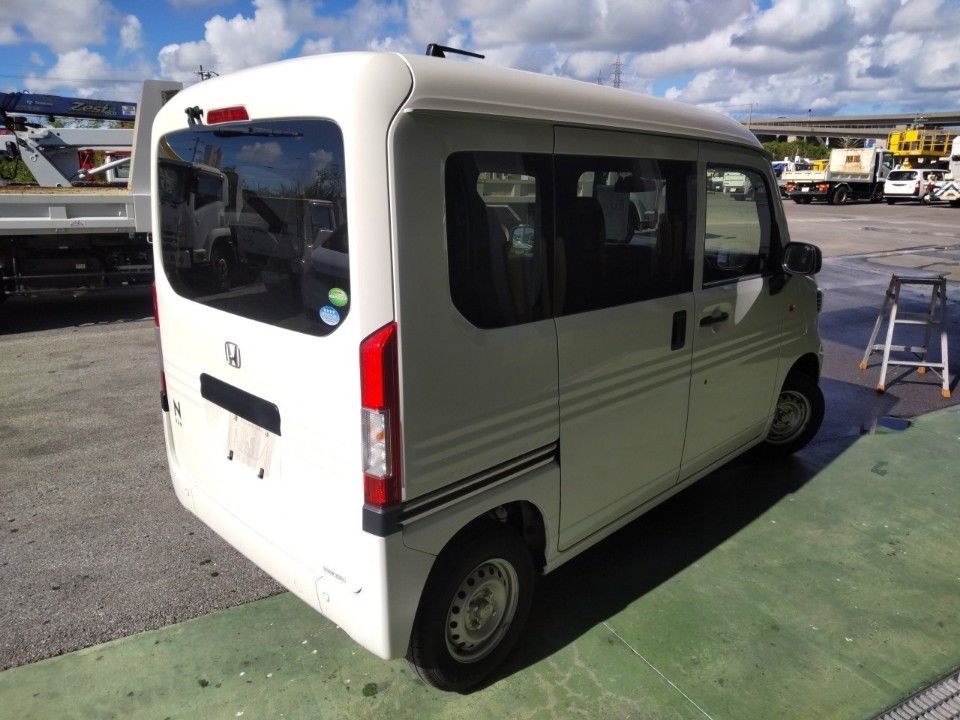 2019 Honda N-VAN auction photo 2