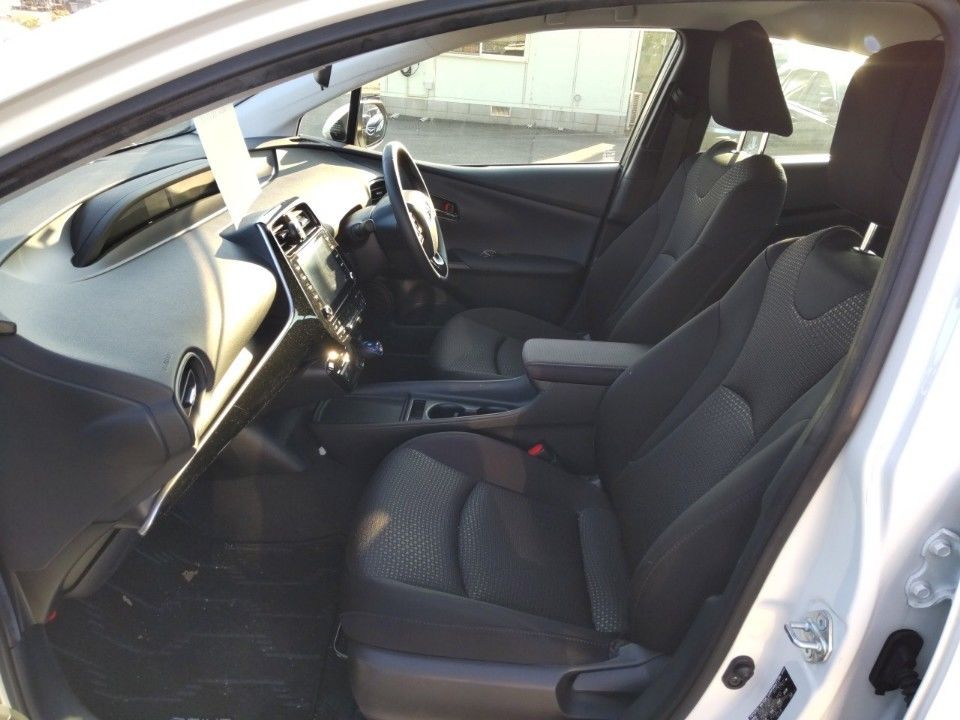 2021 Toyota Prius auction photo 16