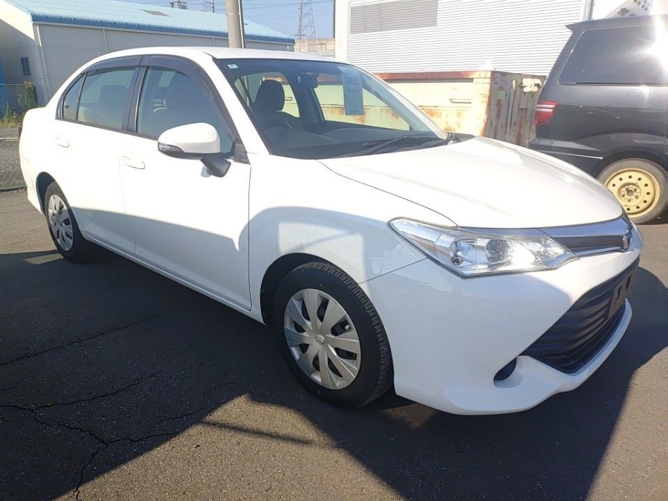 2016 Toyota カローラ アクシオ auction photo 4