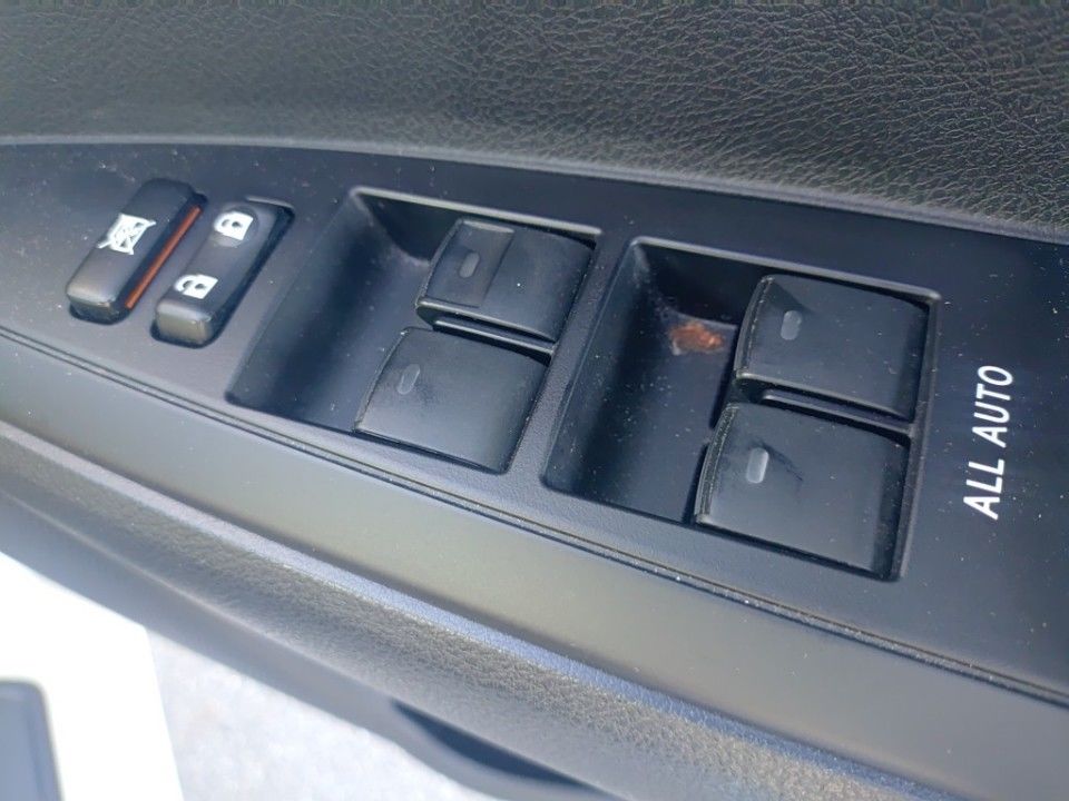 2016 Toyota カローラ アクシオ auction photo 14