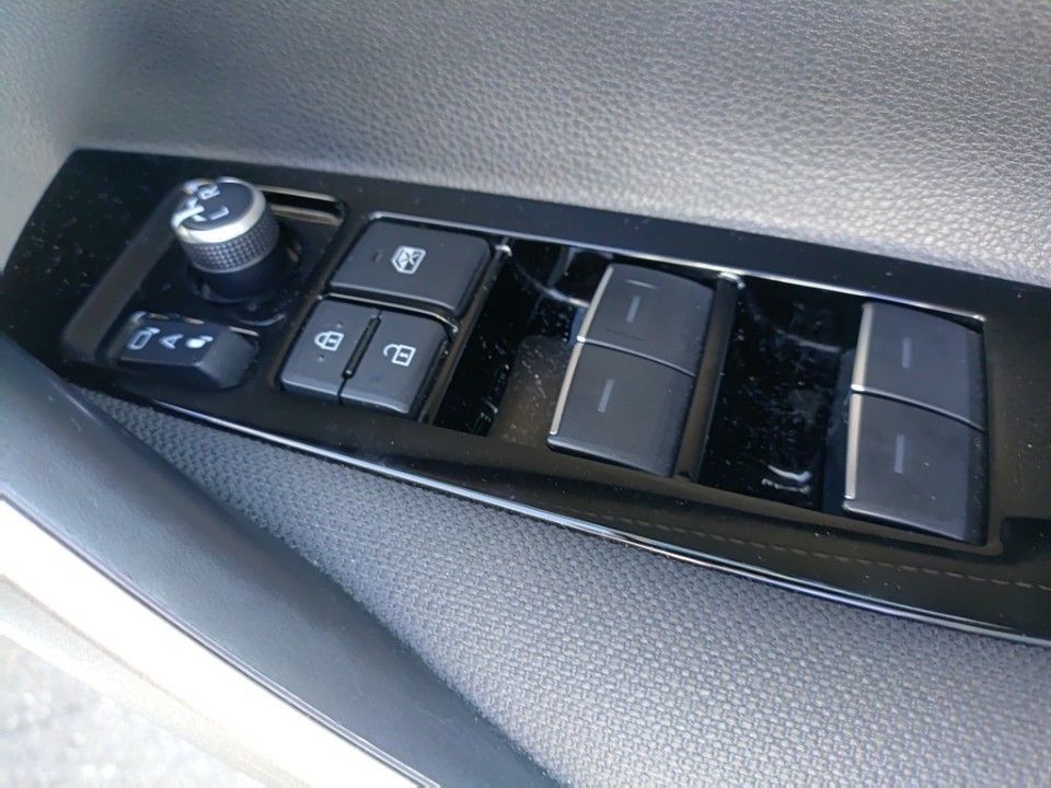 2021 Toyota Corolla auction photo 14