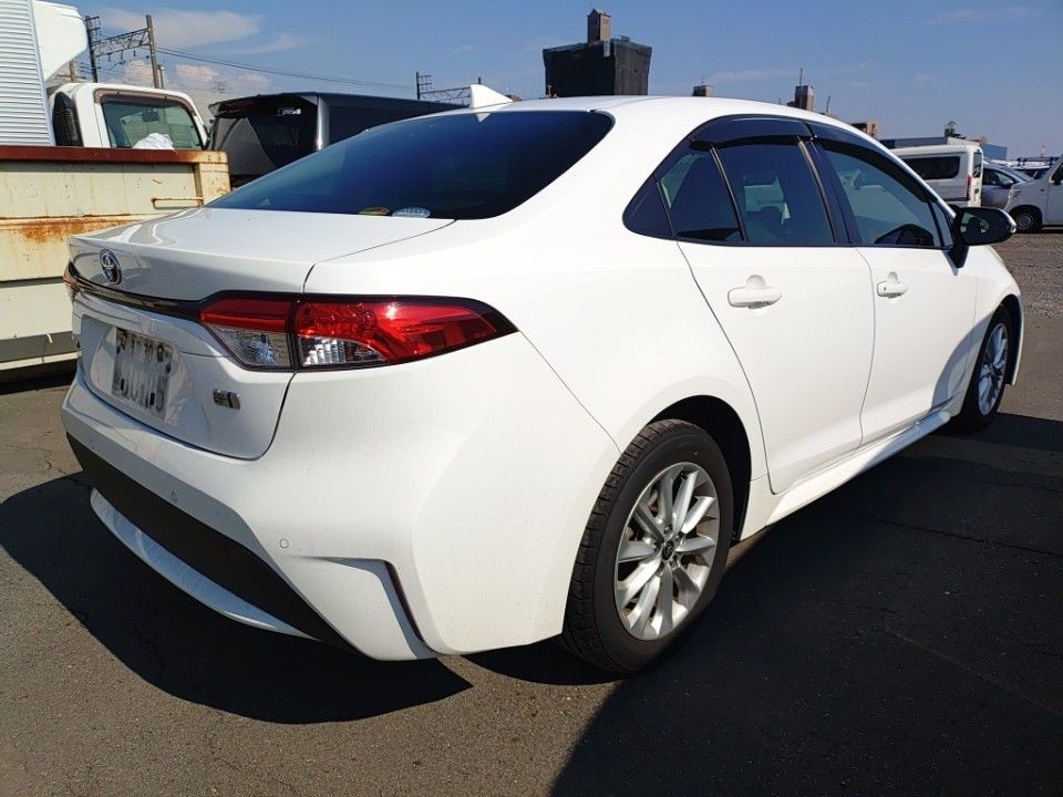 2021 Toyota Corolla auction photo 2