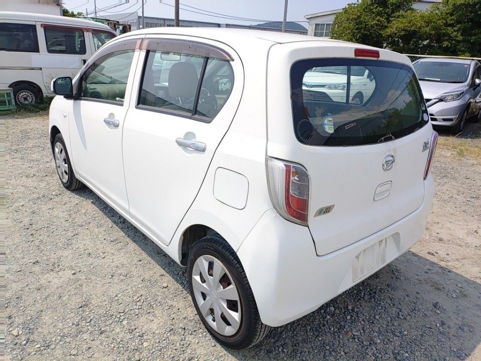 2013 Daihatsu Mira e:S auction photo 6