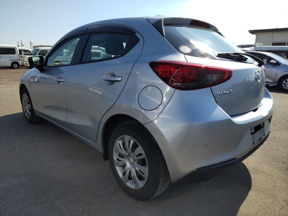2021 Mazda Mazda2 auction photo 6