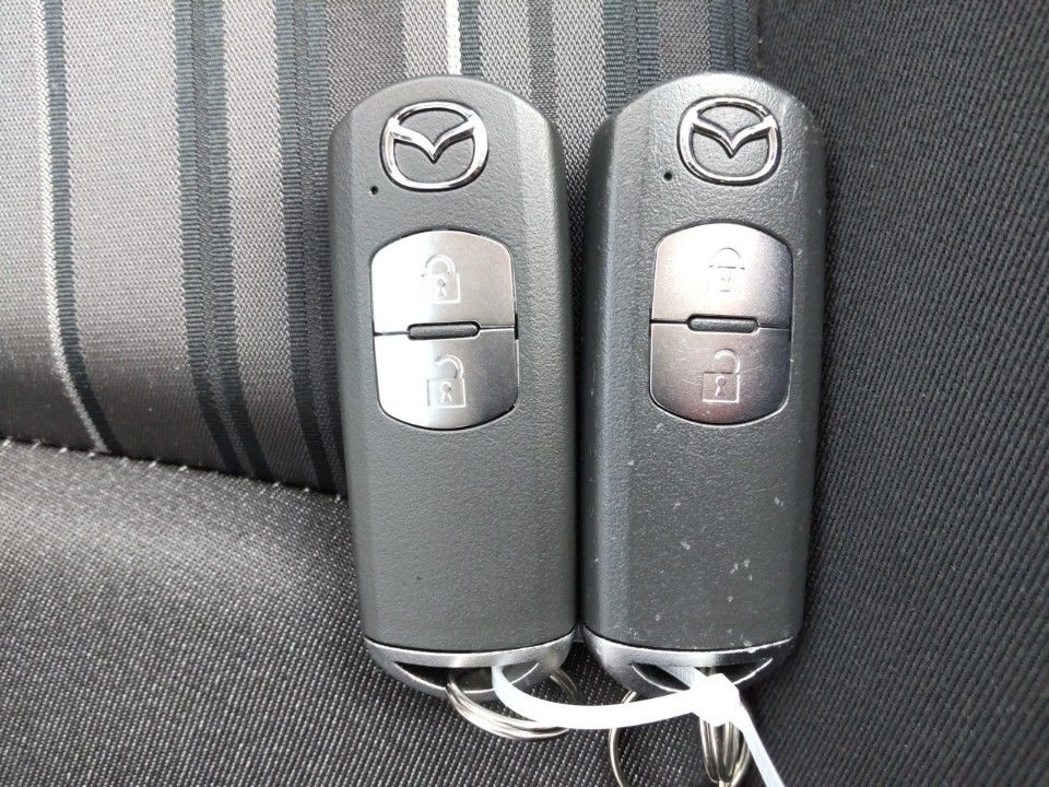 2021 Mazda Mazda2 auction photo 15