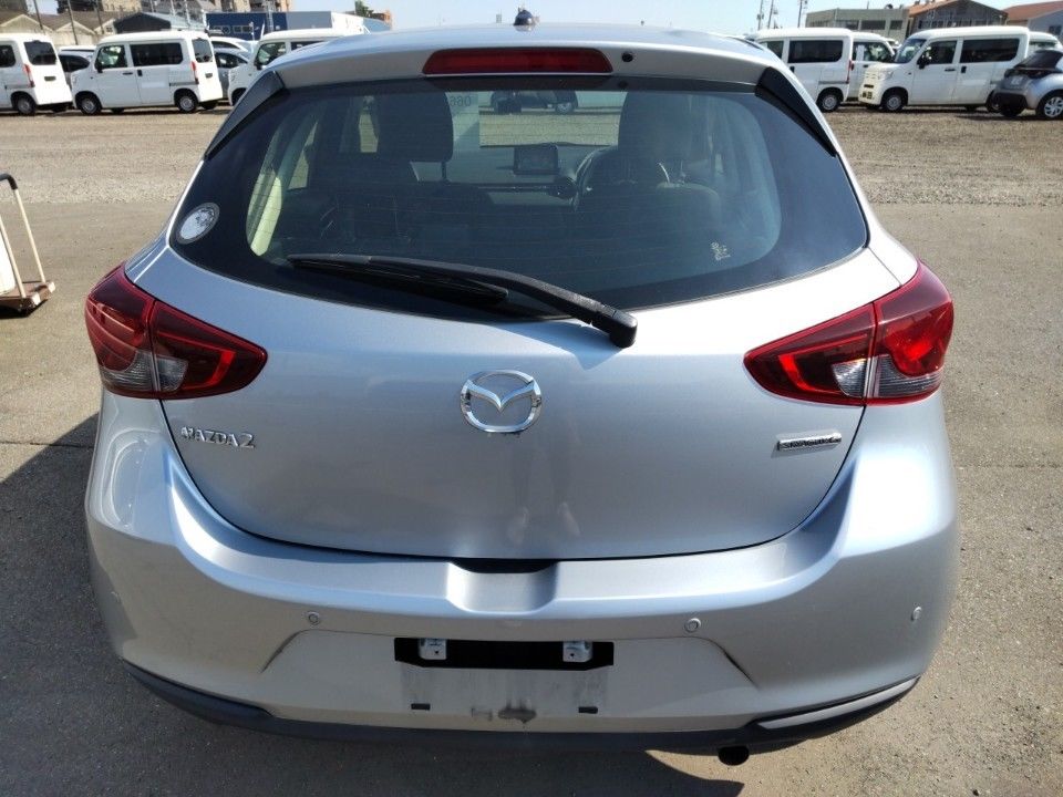 2021 Mazda Mazda2 auction photo 5