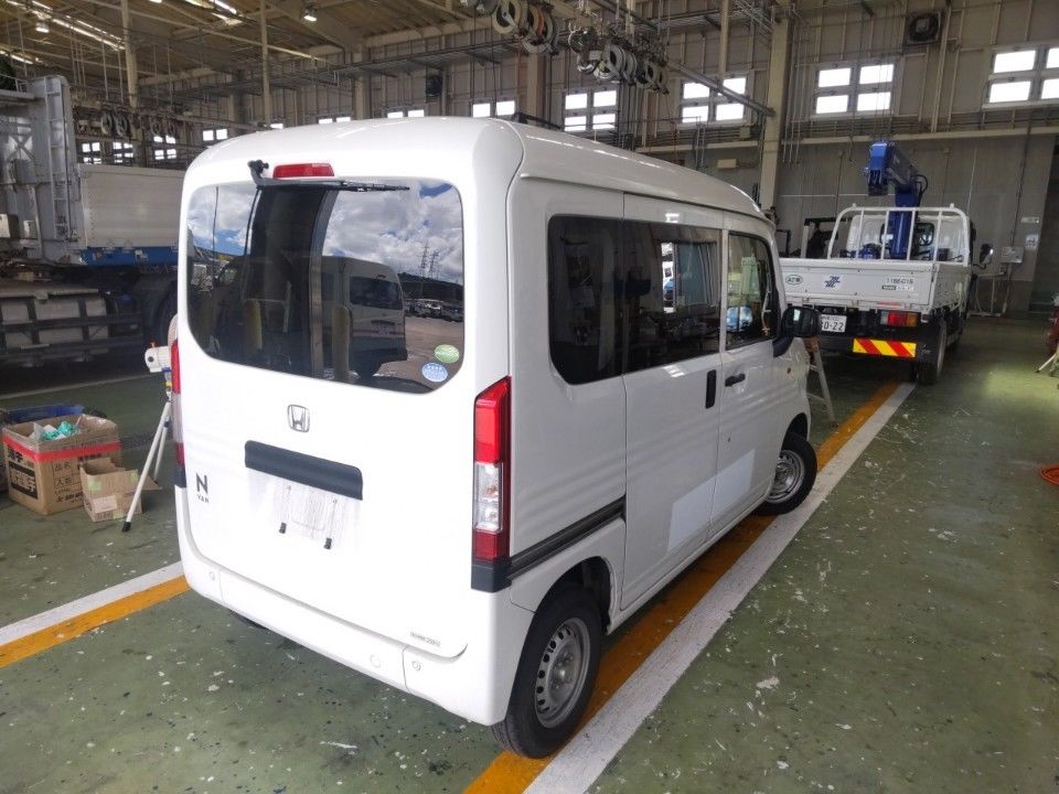 2019 Honda N-VAN auction photo 2