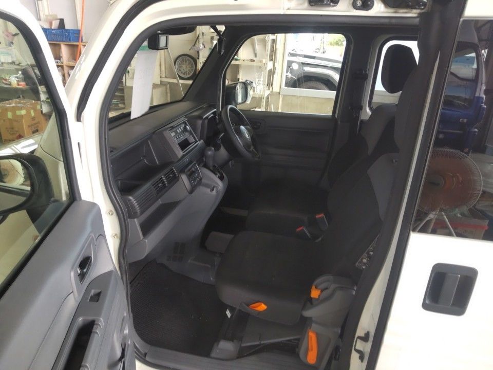 2019 Honda N-VAN auction photo 16