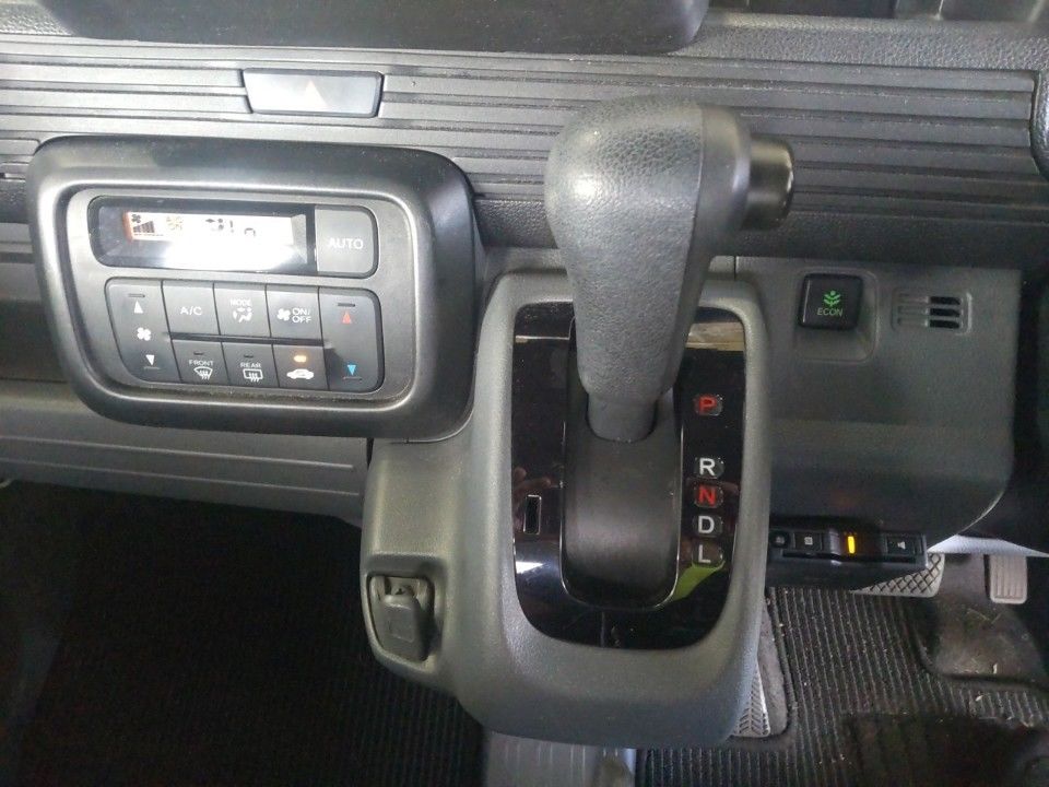 2019 Honda N-VAN auction photo 12