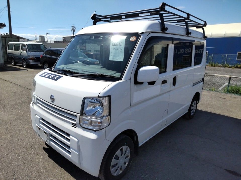 2022 Nissan NV100 Clipper Japan auction vehicle