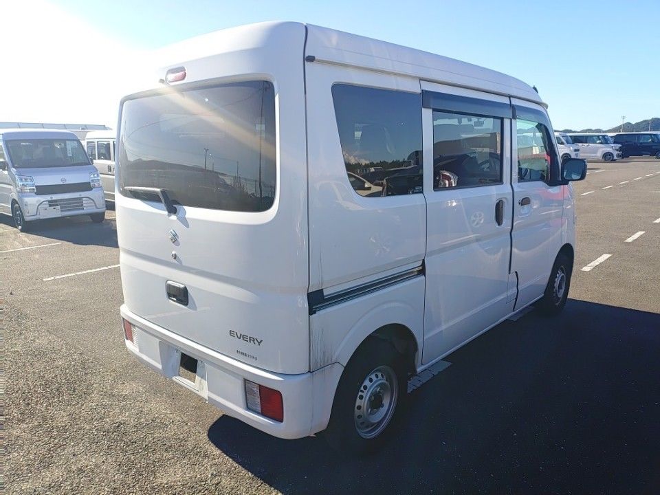 2022 Suzuki Every auction photo 2