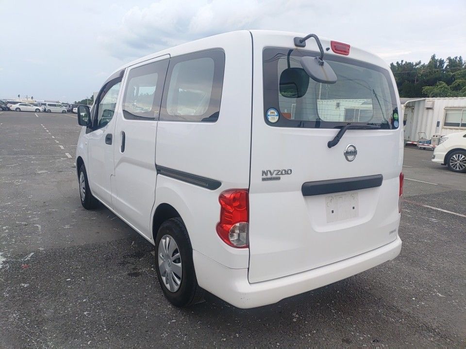 2017 Nissan NV200 Vanette auction photo 6