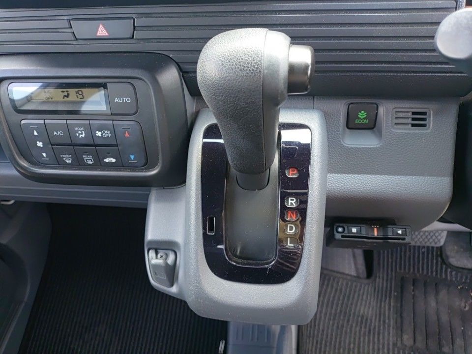 2019 Honda N-VAN auction photo 12